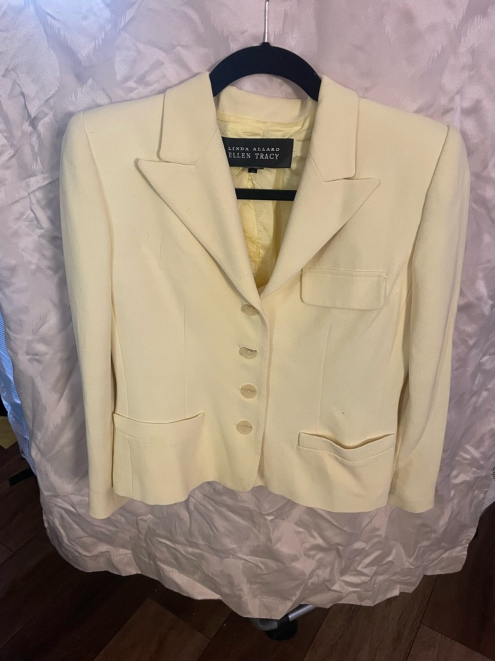 Ellen Tracy Pale Yellow Tailored Blazer